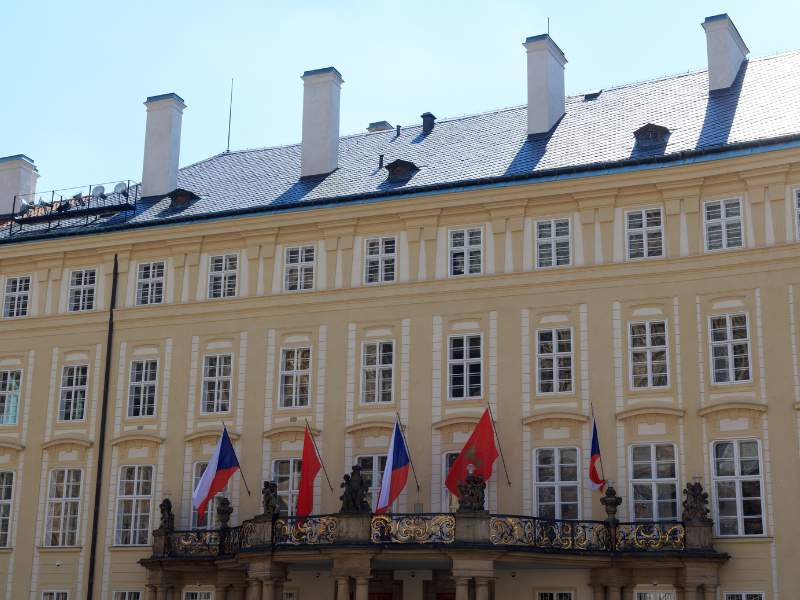 Königspalast
